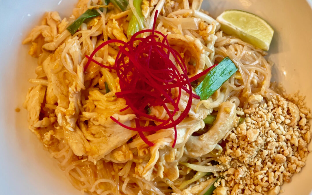 PAD THAI